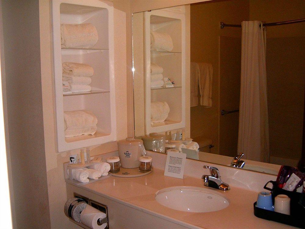 Holiday Inn Express Hotel & Suites Plainview By Ihg Habitación foto